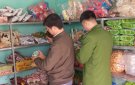 Ngày 01/02/2024. Ban chỉ đạo vệ sinh an toàn thực phẩm xã Giao An tổ chức kiểm tra VSAT thực phẩm các quán tạp hóa, đại lý dịp Tết nguyên đán Giáp Thìn 2024