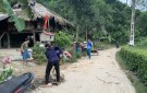 Thôn Chiềng Nang nhân dân và cán bộ Thôn  Chiềng Nang, xã Giao An tiếp tục phát động ra quân thực hiện trồng cây chè mạn hàng rào xanh và làm vệ sinh môi trường đường làng, ngõ xóm xanh sạch, đẹp